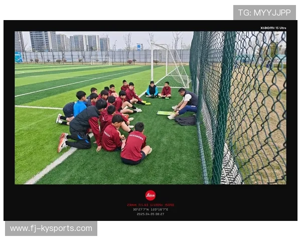 足球学院完善青训球员年龄段训练与成长指标体系，足球青训年龄要求